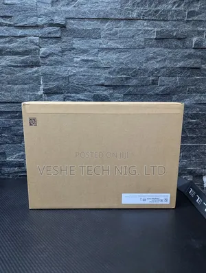 New Laptop Microsoft Surface Laptop 8 32GB Intel Core Ultra 7 SSD 512GB
