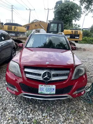 Mercedes-Benz GLK-Class 2009 Maroon