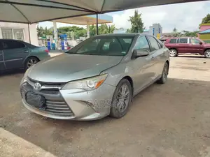Toyota Camry 2015 Silver