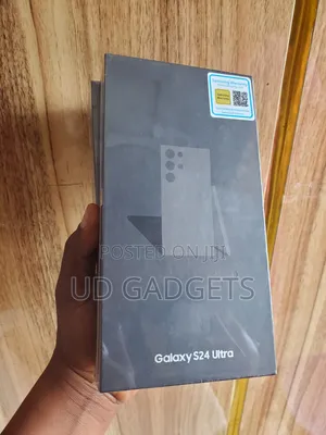 New Samsung Galaxy S24 Ultra 256 GB Black