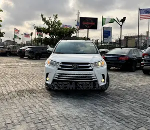 Toyota Highlander 2018 White