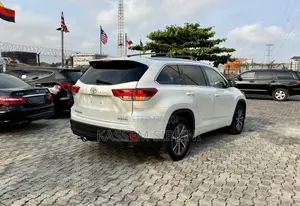 Toyota Highlander 2018 White