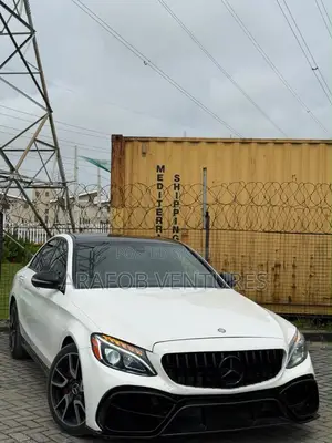 Mercedes-Benz C450 2016 White