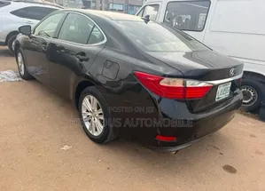 Lexus ES 2014 Black