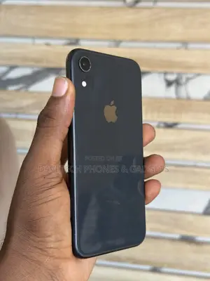 Apple iPhone XR 64 GB Black