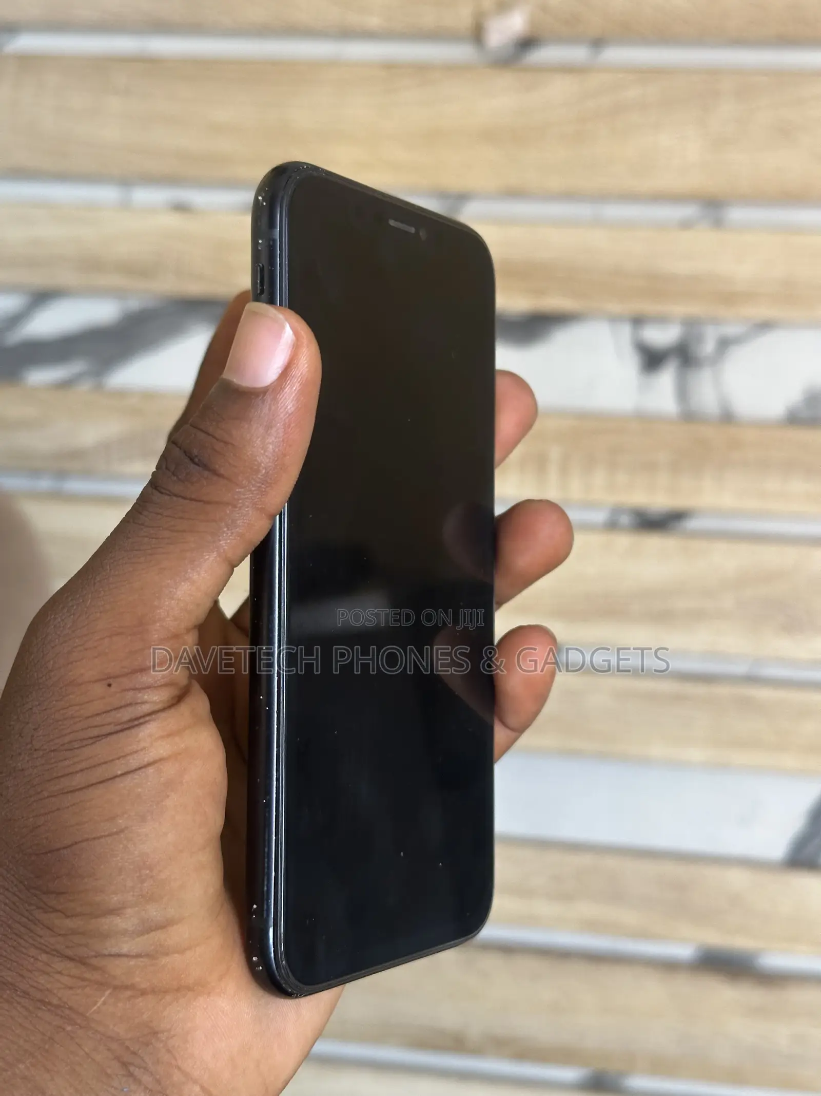 Apple iPhone XR 64 GB Black