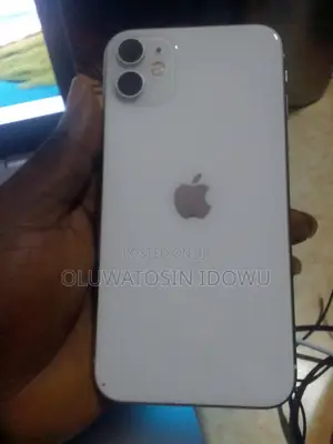 Apple iPhone 11 64 GB White