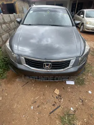 Honda Accord 2010 Gray