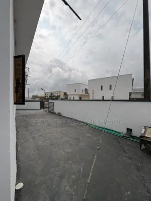 4bdrm Duplex in Ajah Lekki Lagos for sale