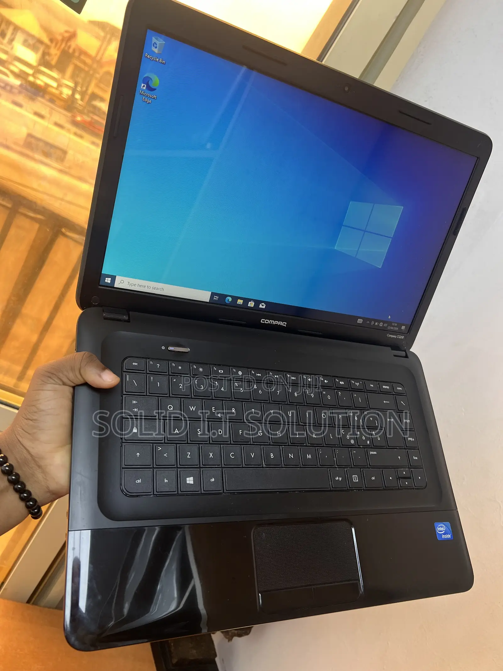 Laptop Compaq 4GB Intel Celeron HDD 320GB