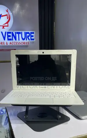 Laptop Asus 8GB Intel Celeron HDD 250GB