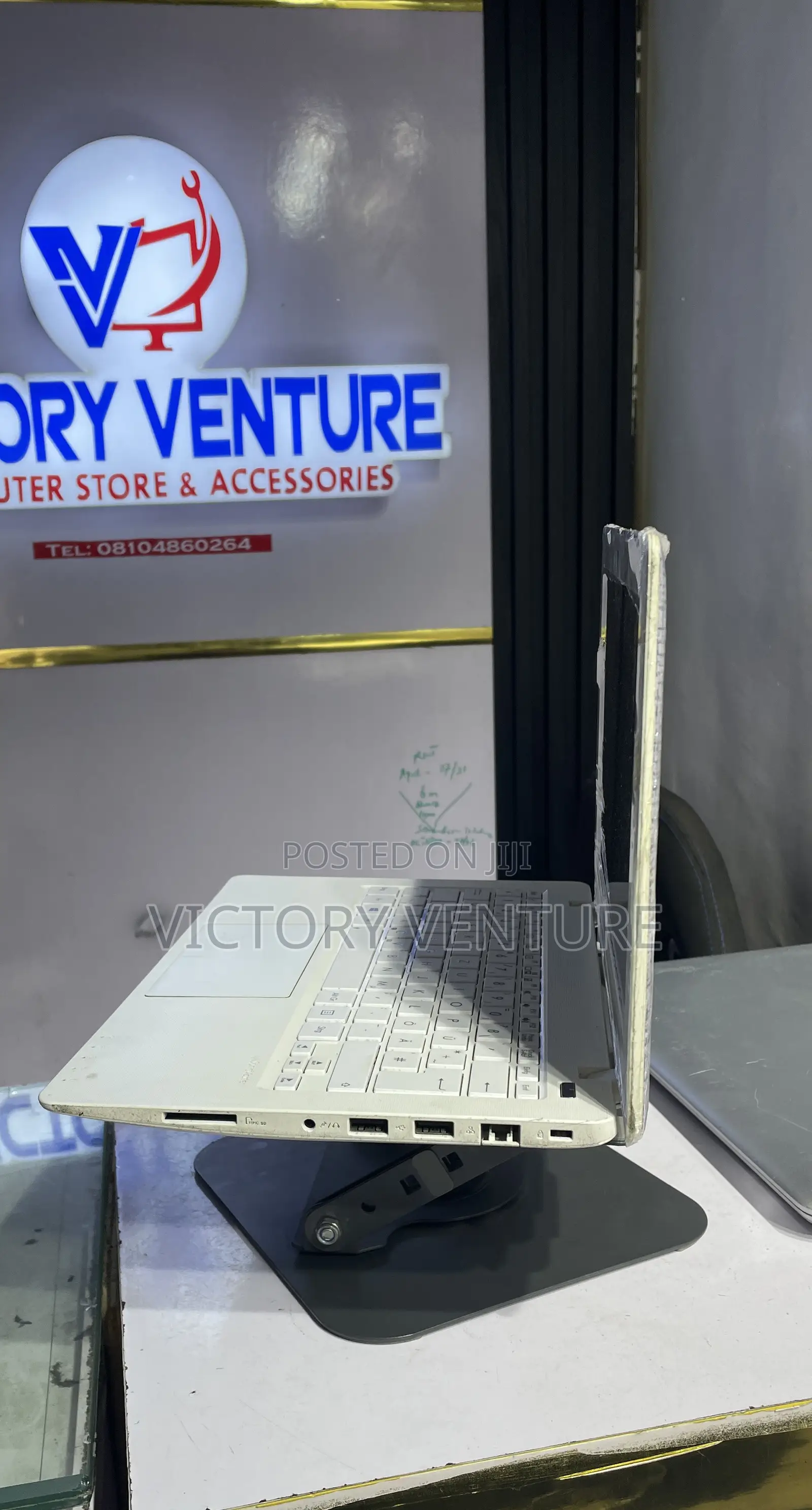 Laptop Asus 8GB Intel Celeron HDD 250GB