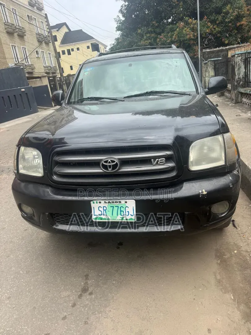 Toyota Sequoia 2003 Black