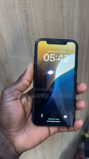Apple iPhone XR 64 GB Gray