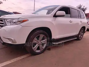 Toyota Highlander Limited 2008 White