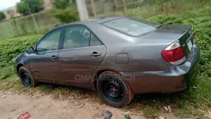 Toyota Camry 2005