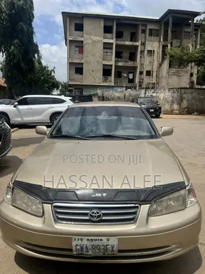 Toyota Camry 2002 Gold