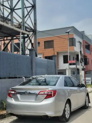 Toyota Camry 2012 Silver
