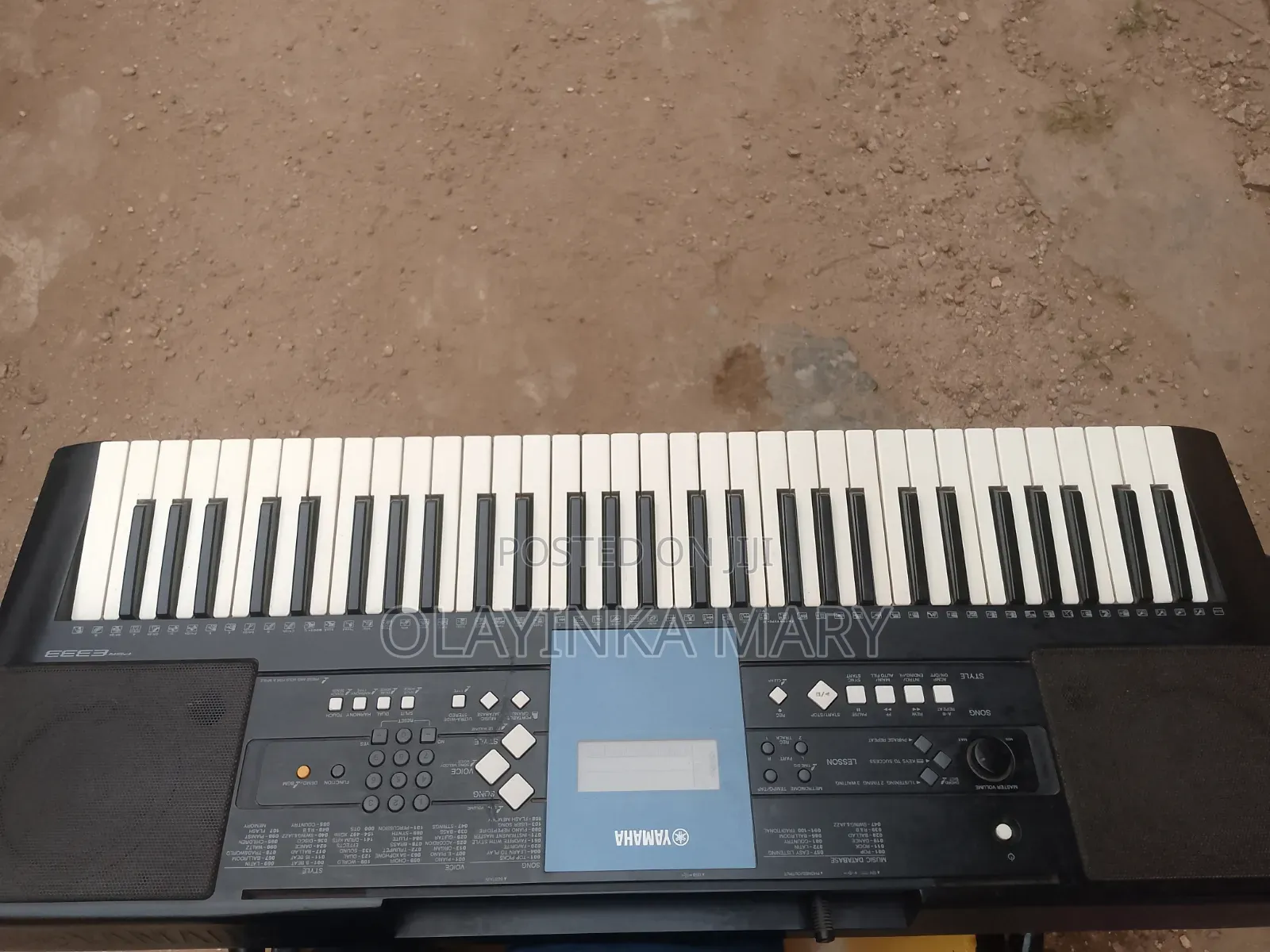 Yamaha PSR E333 Digital Keyboard