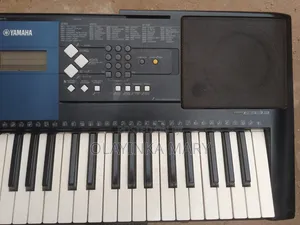 Yamaha PSR E333 Digital Keyboard