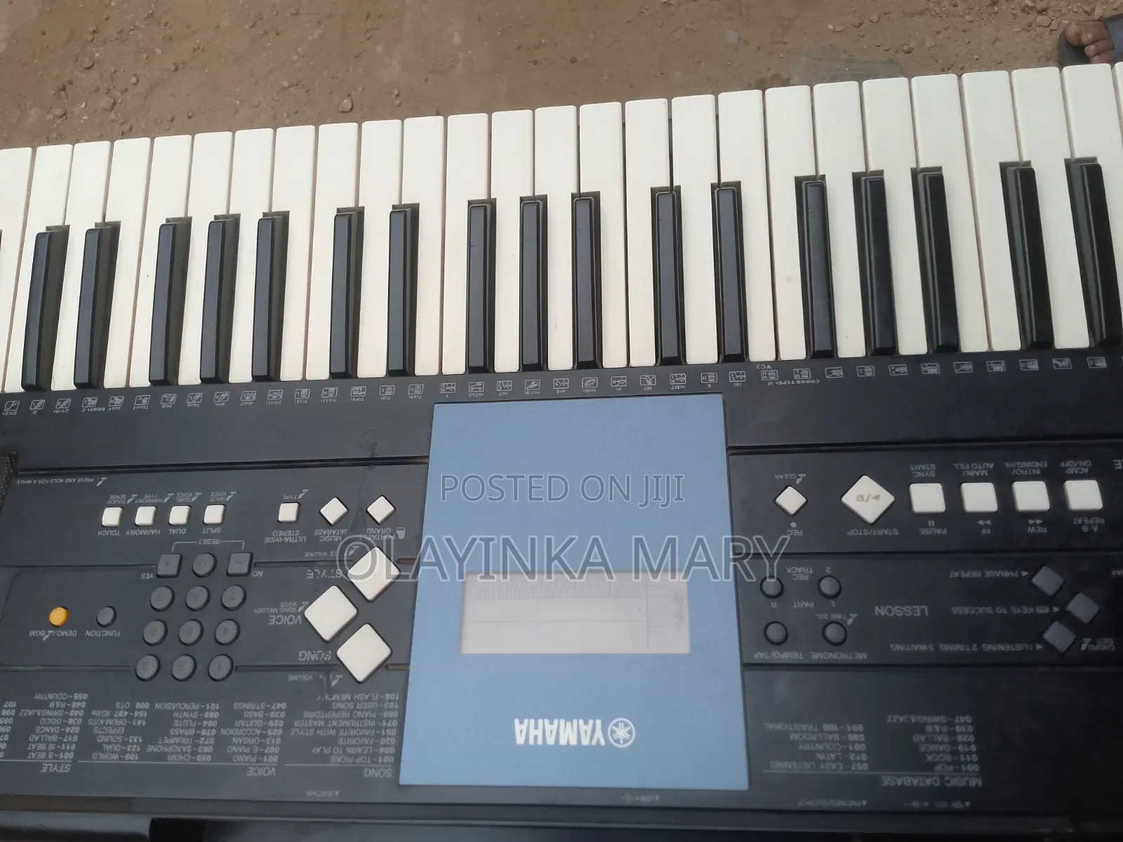 Yamaha PSR E333 Digital Keyboard