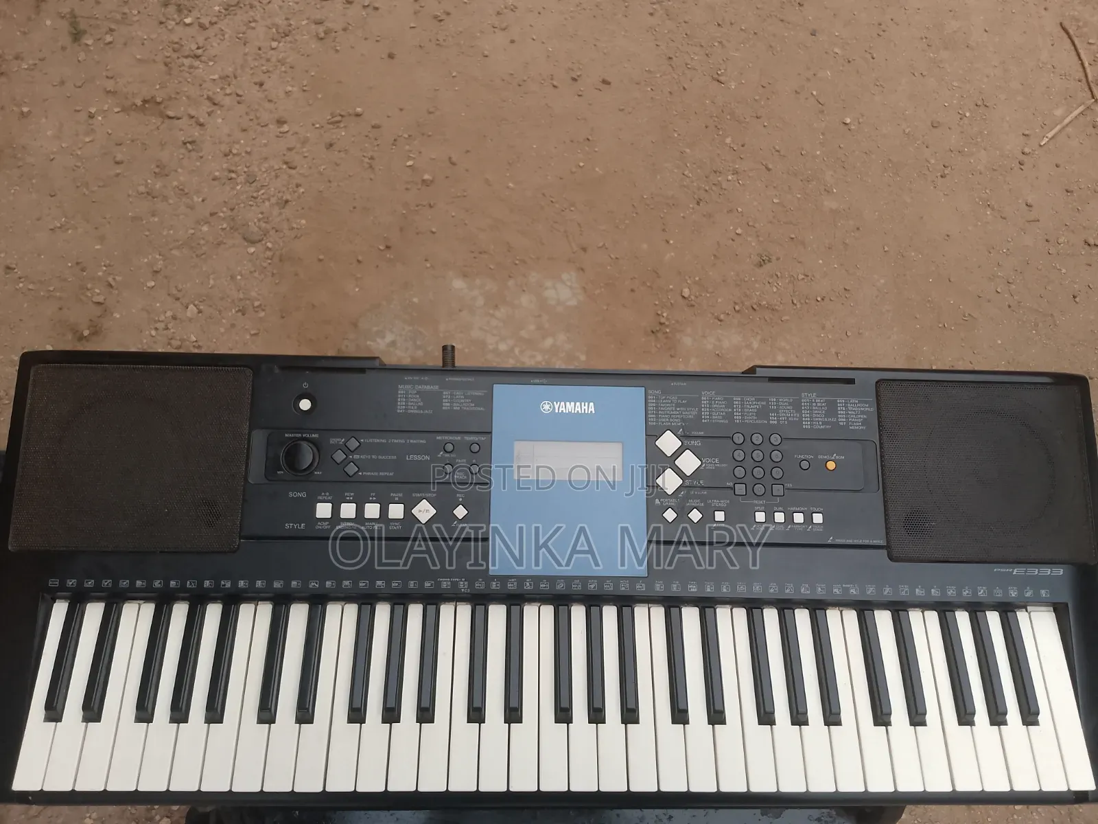 Yamaha PSR E333 Digital Keyboard
