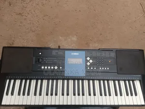 Yamaha PSR E333 Digital Keyboard