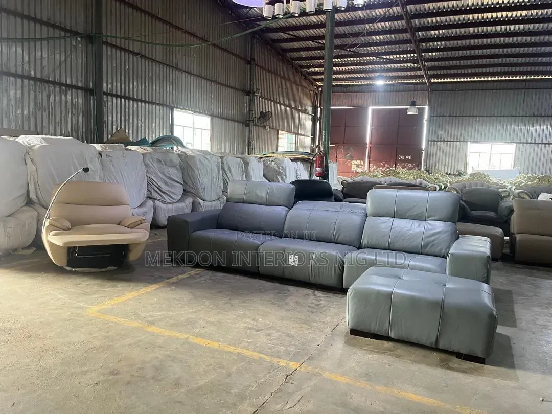 Super Quality 7 Seater Sofa Made With Quality Materials Comes in Blue
