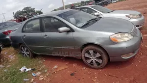 Toyota Corolla 2004 Green