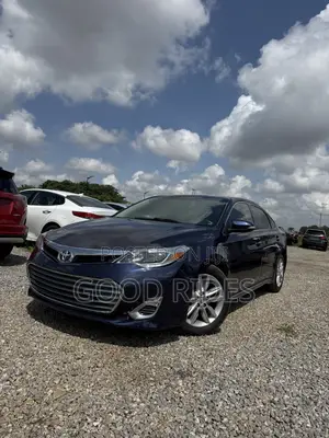 Toyota Avalon XLE 4dr Sedan (3.5L 6cyl 6A) 2015 Blue