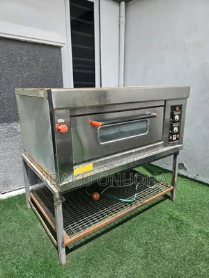 Fairly Used One Deck,one Tray Oven