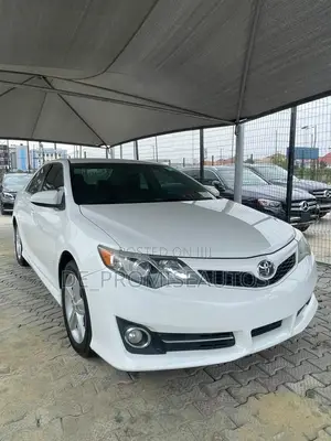 Toyota Camry 2013 White
