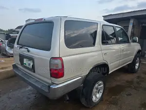 Toyota 4-Runner 2002 Gray