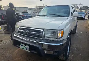 Toyota 4-Runner 2002 Gray