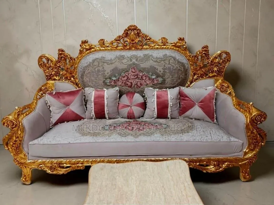 Full Set of (7) Seven Seater Royal Sofa