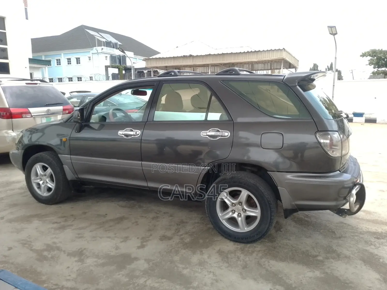 Lexus RX 2000 Gray