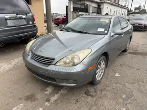 Lexus ES 300 2003 Green