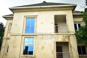 5bdrm Duplex in Mpape for sale