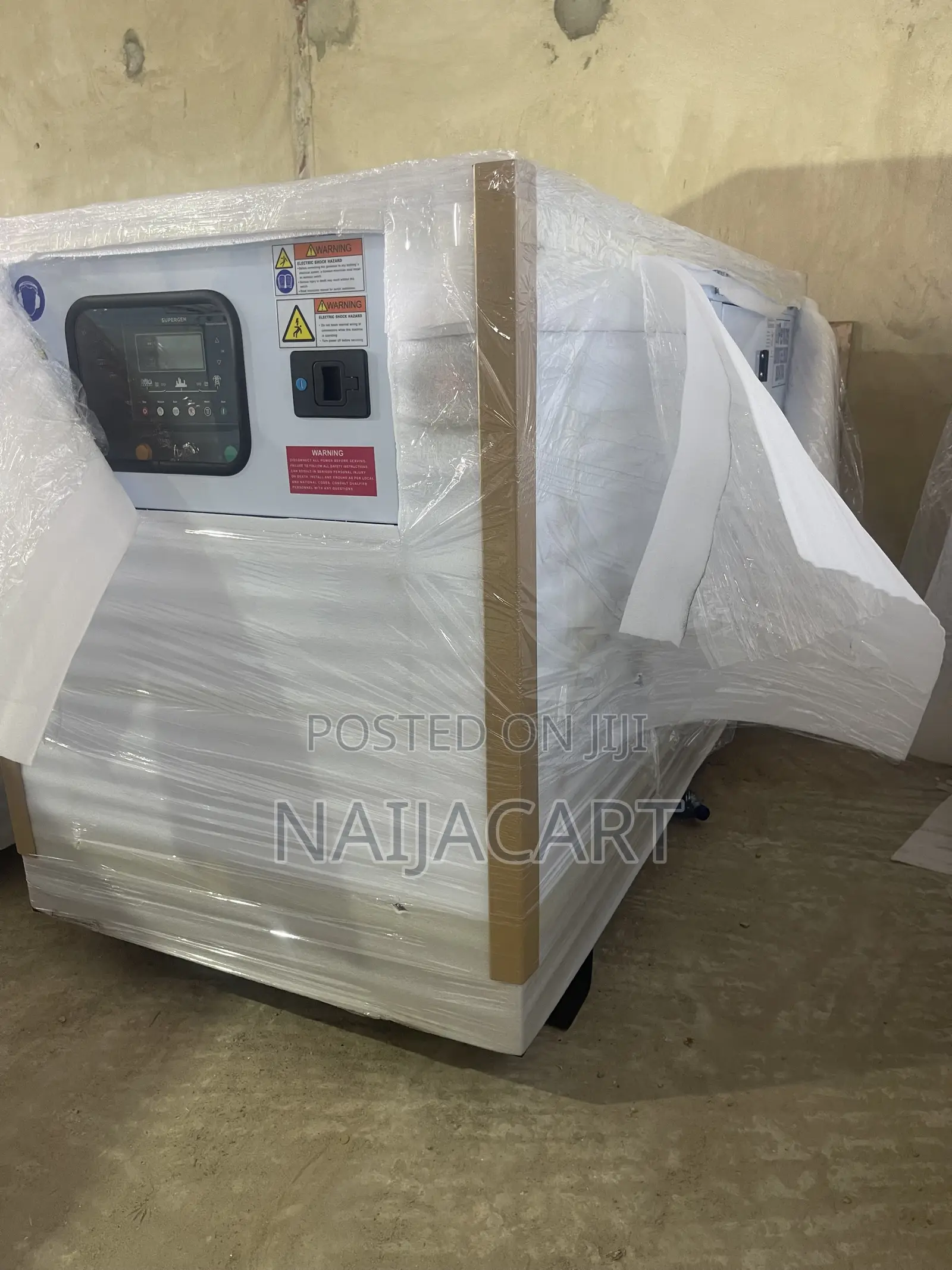 400KVA Perkins Soundproof Generator