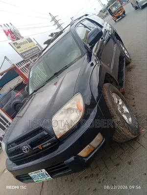 Toyota 4-Runner 2004 Blue