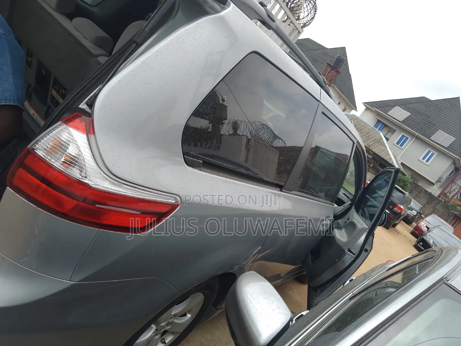 Toyota Sienna 2017 Silver
