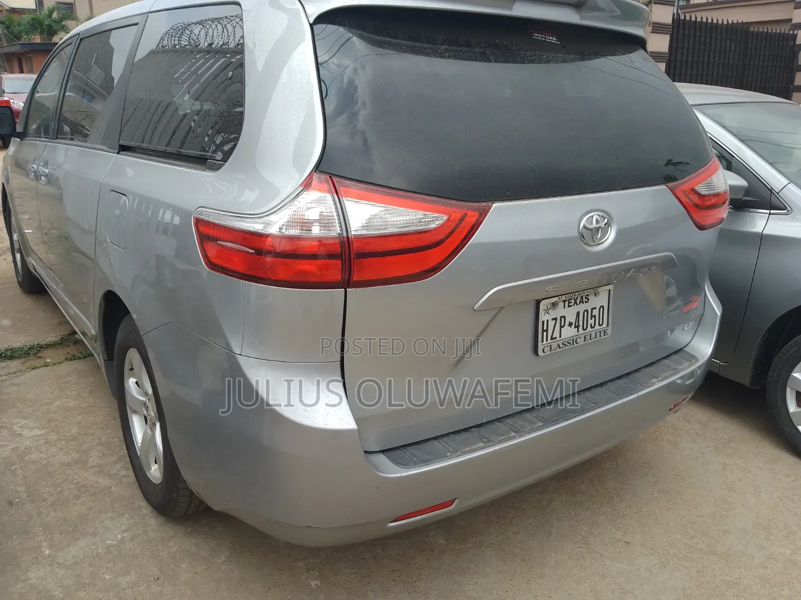 Toyota Sienna 2017 Silver
