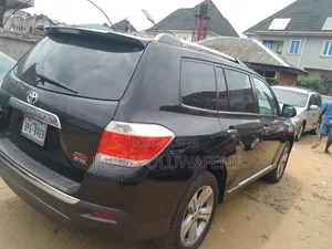 Toyota Highlander 2012 Black