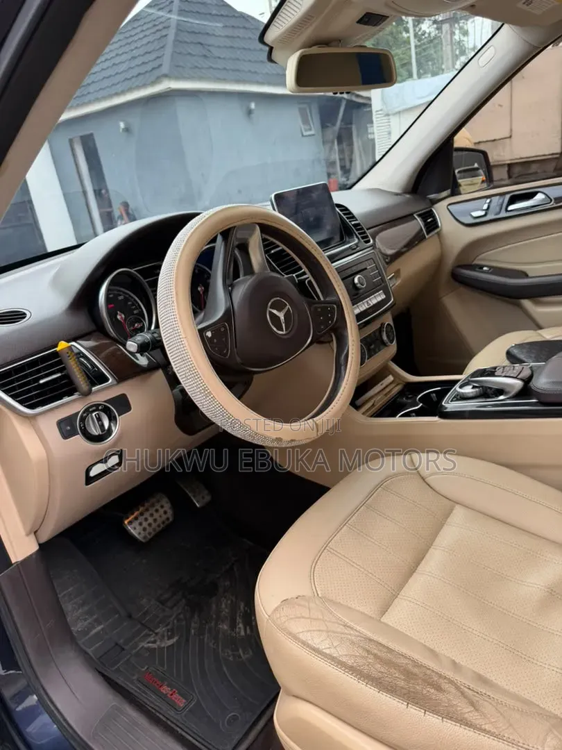 Mercedes-Benz GLE-Class 2016 Blue