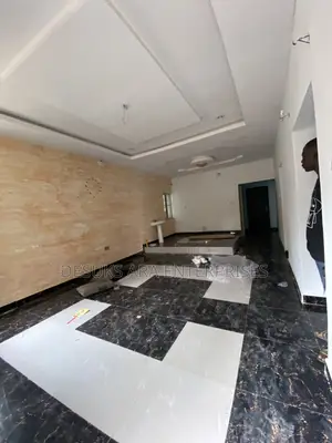 3bdrm Apartment in Ayobo for rent