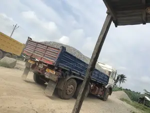 Full 20 Tons of Granite