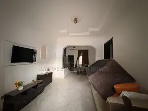 Furnished 3bdrm Apartment in Wuse 2 Main for rent