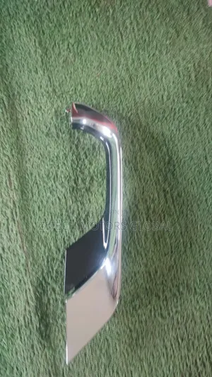 Left Side Fog Light Chrome