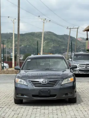 Toyota Camry LE 4dr Sedan (2.4L 4cyl 5A) 2008 Gray