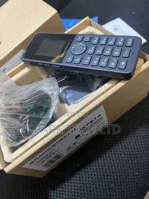 Grandstream WP816 Cordless WiFi IP Phone